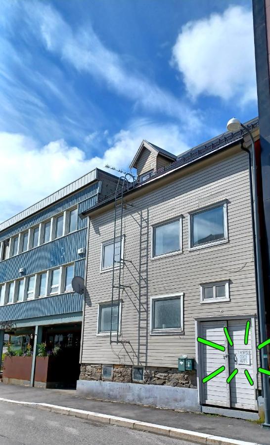 Tromso Coco Apartments In Center Екстер'єр фото